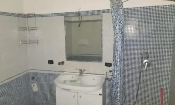 Rexer-San-Salvatore-Telesino-Casa-in-vendita-san-salvatore-telesino-BN-immediato-realizzo-Bagno
