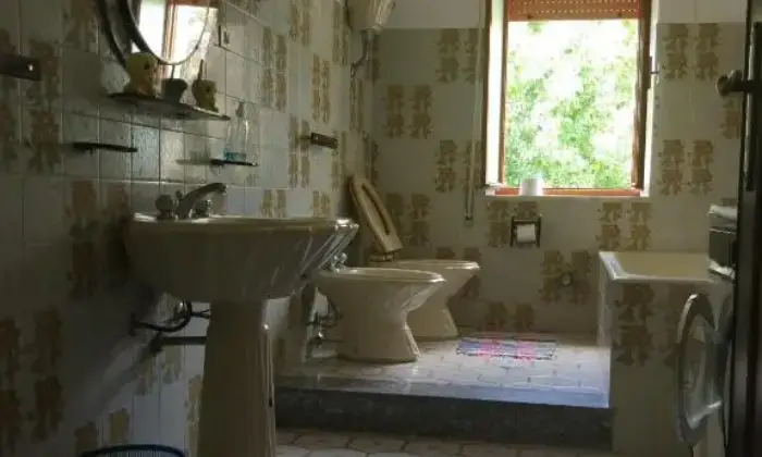 Rexer-Brancaleone-Appartamento-indipendente-in-Villa-Bifamiliare-Bagno