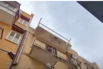 Rexer-Carini-Edificio-in-vendita-in-via-Calderone-a-Carini-Terrazzo