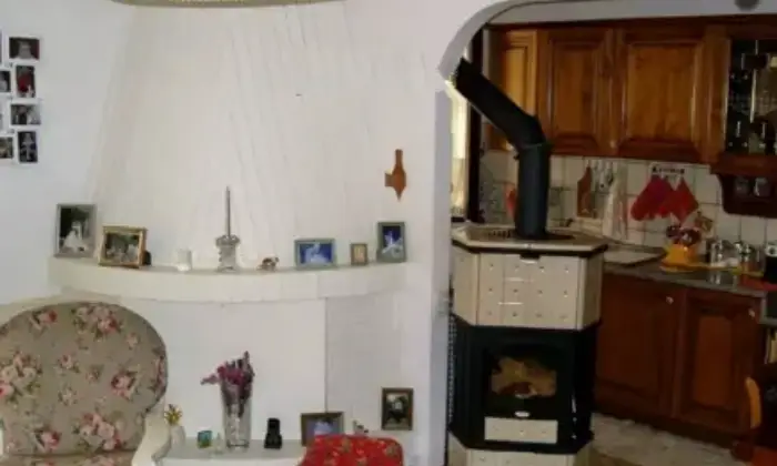 Rexer-Corinaldo-Casa-indipendente-in-vendita-in-strada-Fosso-di-Ripe-Cucina