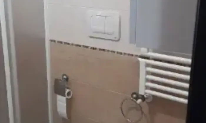Rexer-Copertino-Appartamento-in-vendita-in-via-Isabella-del-Balzo-Copertino-Bagno