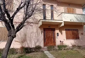 Rexer-Monte-Porzio-Vendesi-Villetta-con-giardino-terrazzo-e-garage-MONTE-PORZIO-PU-Giardino