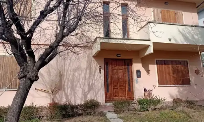Rexer-Monte-Porzio-Vendesi-Villetta-con-giardino-terrazzo-e-garage-MONTE-PORZIO-PU-Giardino