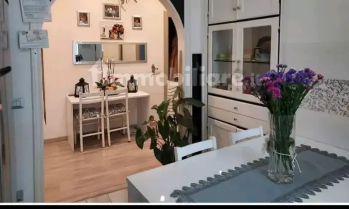Rexer-Castelnuovo-di-Garfagnana-Appartamento-in-vendita-Garage