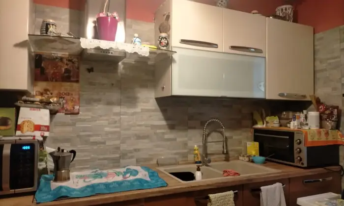 Rexer-Borgomanero-Casa-semiindipendente-ristrutturata-in-centro-Borgomanero-Cucina