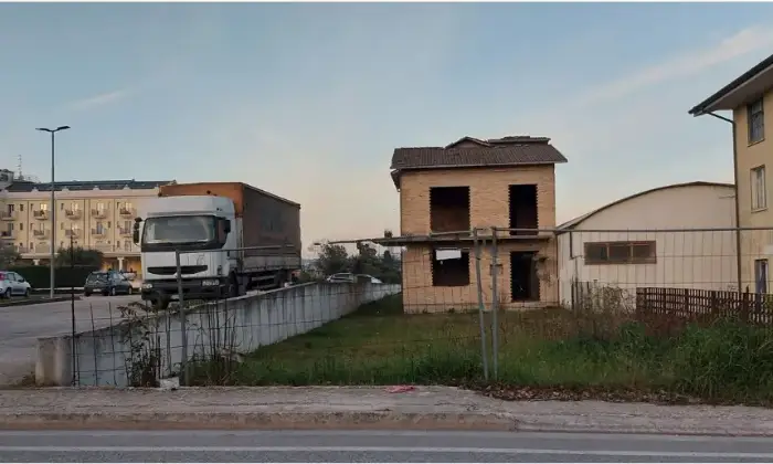 Rexer-SantEgidio-alla-Vibrata-Casa-indipendente-in-viale-J-F-Kennedy-SantEgidio-alla-Vibrata-Terrazzo