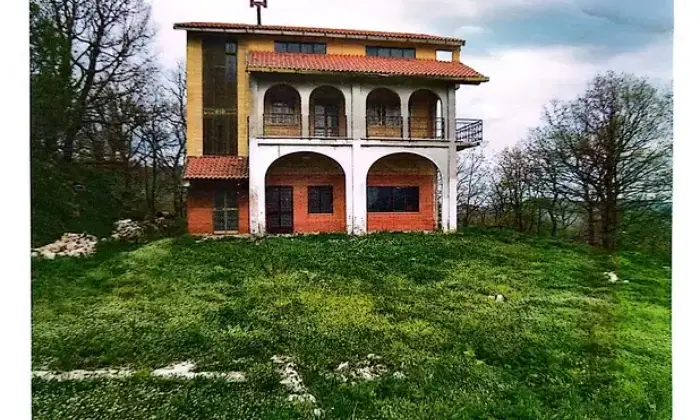 Rexer-Pietragalla-CasaIndipendente-in-Via-Alessandro-Manzoni-Pietragalla-Terrazzo