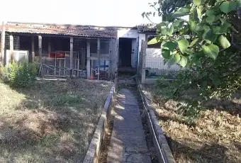 Rexer-Piombino-Vendesi-villetta-a-PIOMBINO-LI-Giardino