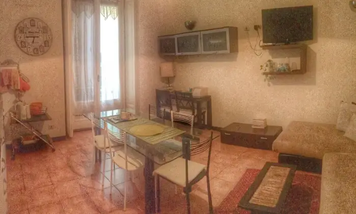 Rexer-Milano-Centro-Milano-spese-incluse-Salone