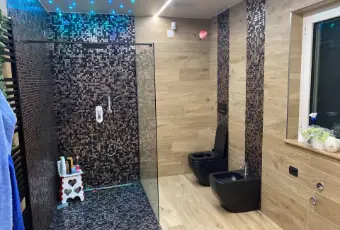 Rexer-Torricella-Sicura-Villa-vista-GSasso-vicino-al-centro-citt-Bagno