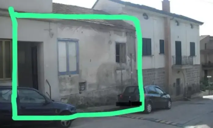 Rexer-Castel-Morrone-Propriet-rustica-in-vendita-in-fratelli-della-valleCastel-Morrone-Garage