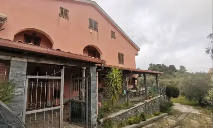 Rexer-Enna-Vendesi-villa-a-ENNA-EN-Terrazzo