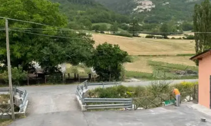 Rexer-Sellano-Terratetto-plurifamiliare-Localit-Piedicammoro-Terrazzo