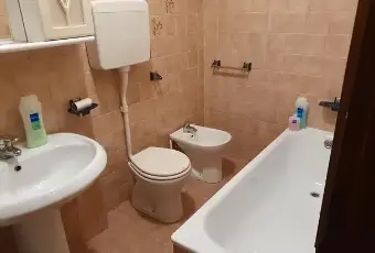 Rexer-Imola-Vendesi-appartamento-zona-centrale-a-IMOLA-BO-Bagno
