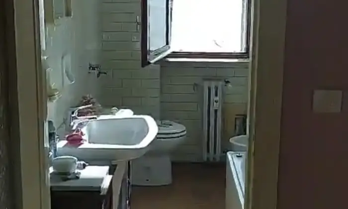 Rexer-Incisa-Scapaccino-Appartamento-vista-Langhe-Bagno