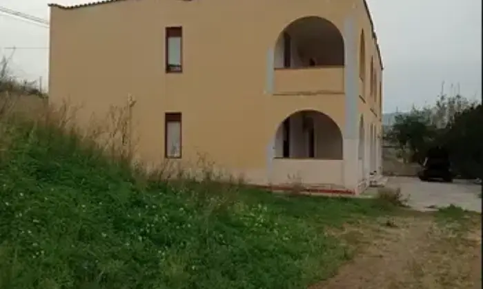 Rexer-Balestrate-Vendesi-villa-con-appartamenti-a-BALESTRATE-PA-Terrazzo