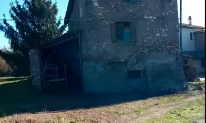 Rexer-Viterbo-Casale-a-pochi-metri-dalle-Terme-dei-Papi-Terrazzo