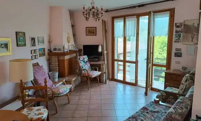 Rexer-Serra-SantAbbondio-Casa-nel-borgo-a-Serra-SantAbbondio-PU-Altro