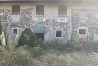 Rexer-Fontaneto-dAgogna-Casale-indipendente-da-ristrutturare-Terrazzo