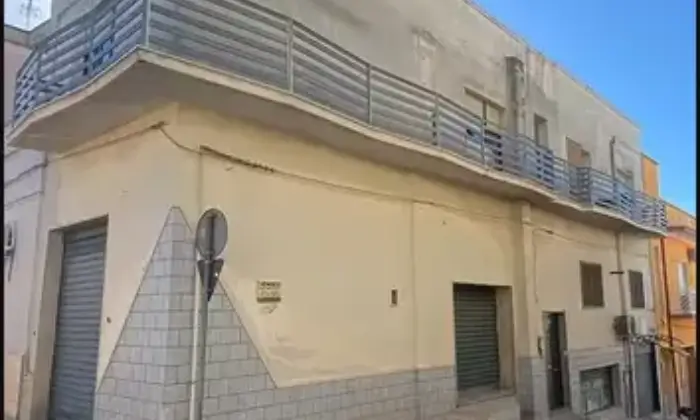 Rexer-San-Marzano-di-San-Giuseppe-Stabile-intero-in-vendita-oltre-mq-Terrazzo