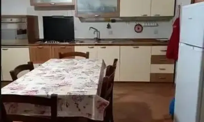 Rexer-Montefalcone-nel-Sannio-Immobile-su-due-piani-in-vendita-a-Montefalcone-nel-Sannio-Cucina