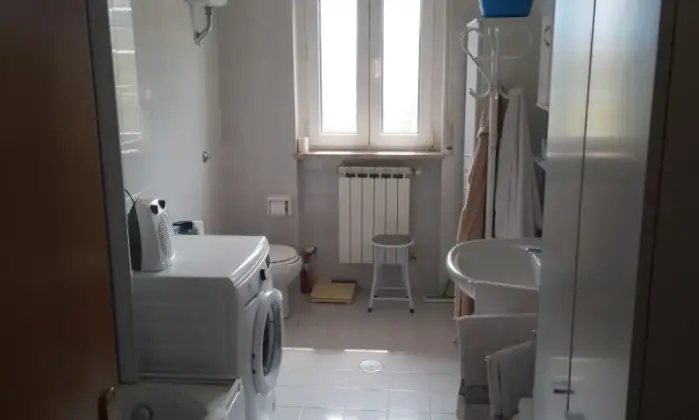 Rexer-Pontelandolfo-Villa-in-collina-con-grande-oliveto-Cucina