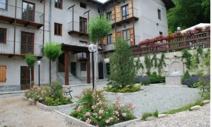 Rexer-Melle-Trilocale-in-vendita-in-localit-Borgata-Bigliardi-Giardino
