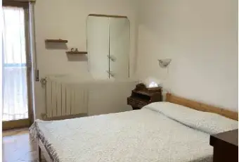 Rexer-SantAngelo-di-Brolo-Vendesi-casa-indipendente-in-via-NovembreSantAngelo-di-Brolo-CameraDaLetto