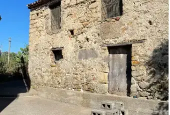 Rexer-SantAngelo-di-Brolo-Vendesi-casa-indipendente-in-via-NovembreSantAngelo-di-Brolo-Terrazzo