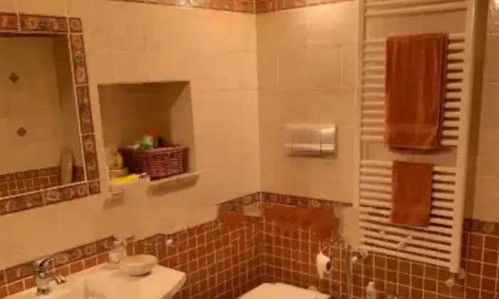 Rexer-Pitigliano-CasaIndipendente-in-Vicolo-della-Rivolta-Pitigliano-Bagno