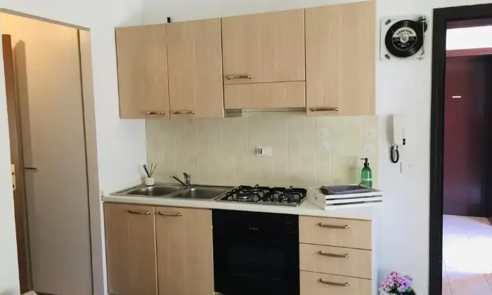 Rexer-Ghedi-Solo-per-aziende-affitto-monolocale-completo-di-tutto-euro-Cucina