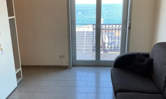 Rexer-Patti-PRESTIGIOSO-PALAZZO-VISTA-EOLIE-Altro