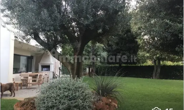 Rexer-Stra-VILLA-INDIPENDENTE-DI-MQ-CON-GIARDINO-Giardino