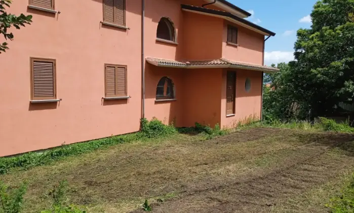 Rexer-Ospedaletto-dAlpinolo-Villa-da-ultimare-nel-parco-del-Partenio-ad-Ospedaletto-dAlpinolo-Giardino