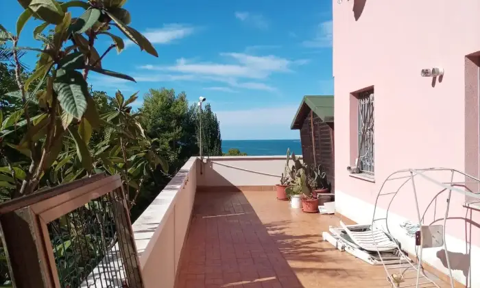Rexer-Falconara-Marittima-Quadrilocale-via-Sardegna-Centro-Falconara-Marittima-Palombina-vecchia-Altro