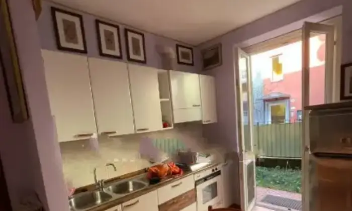 Rexer-Somma-Lombardo-Bilocale-via-Guido-Visconti-di-Modrone-Cucina