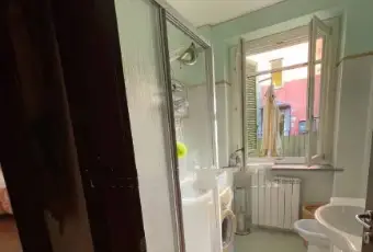 Rexer-Somma-Lombardo-Bilocale-via-Guido-Visconti-di-Modrone-Bagno