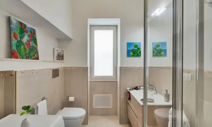 Rexer-Siracusa-Vendo-appartamento-zona-Ortigia-Siracusa-mq-ristrutturato-Bagno