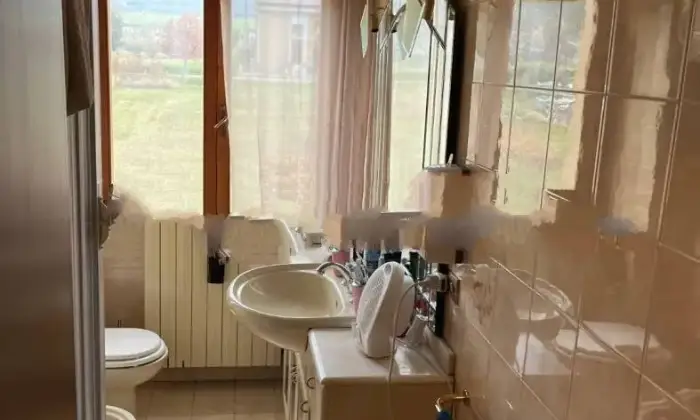Rexer-Assisi-Appartamento-in-villa-plurifamiliare-viale-della-Pace-San-Damiano-Rivotorto-Capodacqua-Assisi-Bagno