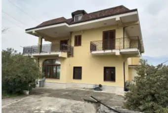 Rexer-Piedimonte-Matese-Villa-in-vendita-in-strada-Provinciale-Sannitica-Giardino