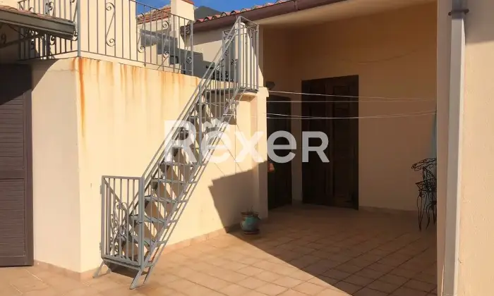 Rexer-Briatico-Quadrilocale-in-vendita-in-via-Gravazio-Sciconi-Altro