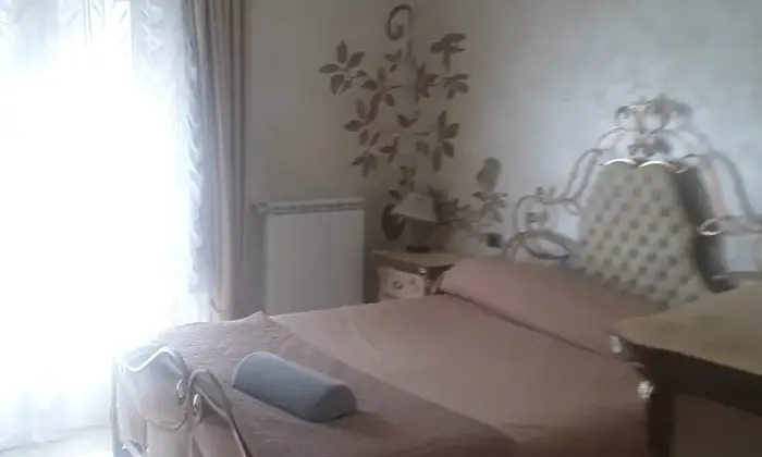 Rexer-Polla-Vendesi-Casa-a-Polla-CameraDaLetto