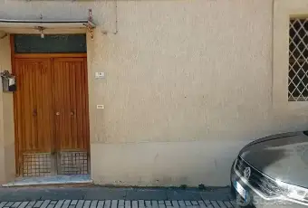 Rexer-Montaquila-Vendesi-Deliziosa-Casa-in-palazzo-a-piani-MONTAQUILA-IS-Garage