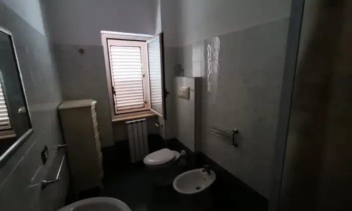 Rexer-Rovito-Vendesi-appartamento-al-primo-piano-a-Rovito-BAGNO