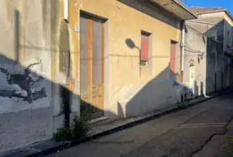 Rexer-Giarre-Trilocale-via-Marano-Centro-Giarre-Garage