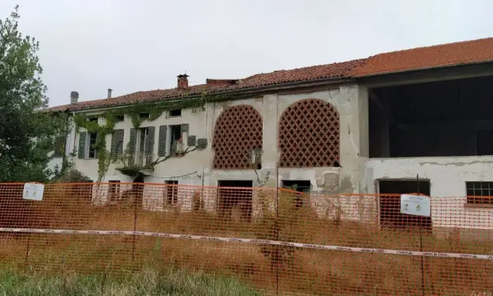 Rexer-Frascaro-Casalecascina-in-vendita-in-localit-Tacconotti-Giardino
