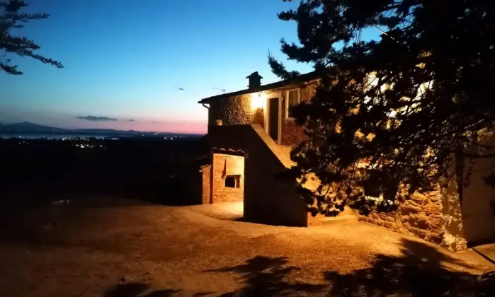 Rexer-Passignano-sul-Trasimeno-Casalecascina-in-vendita-in-Cantagallina-Esterne