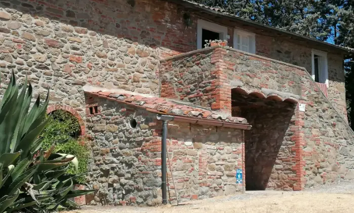 Rexer-Passignano-sul-Trasimeno-Casalecascina-in-vendita-in-Cantagallina-Esterne