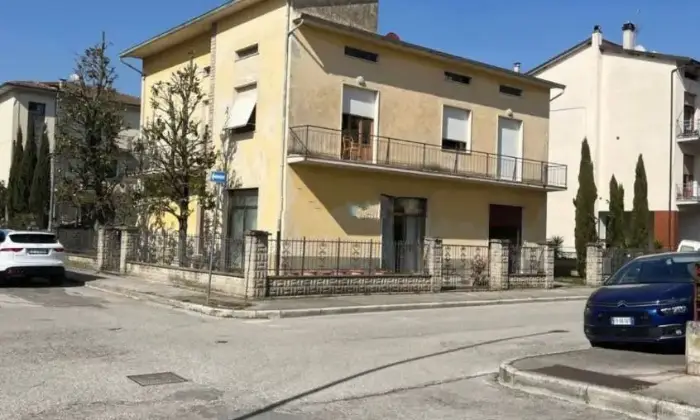 Rexer-Cortona-Villa-unifamiliare-via-della-Resistenza-Terontola-Cortona-Giardino
