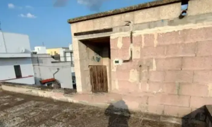 Rexer-Ruffano-Rustico-via-Duca-degli-Abruzzi-Supersano-Garage